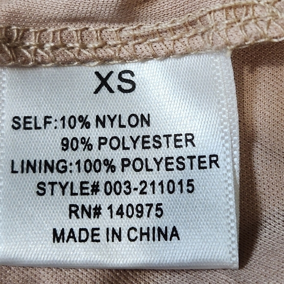 SIZE XS Mini dress high neckline lace dress short sleeve FRANCESCA'S NWT - Picture 15 of 16